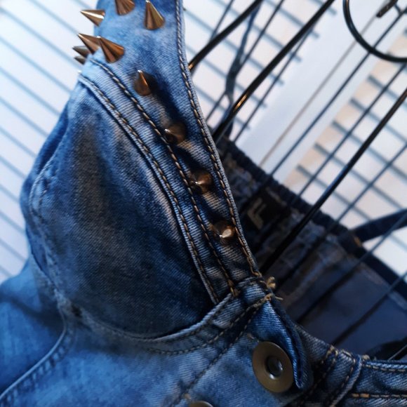 FOREVER 21 Midriff - Picture 3 of 4